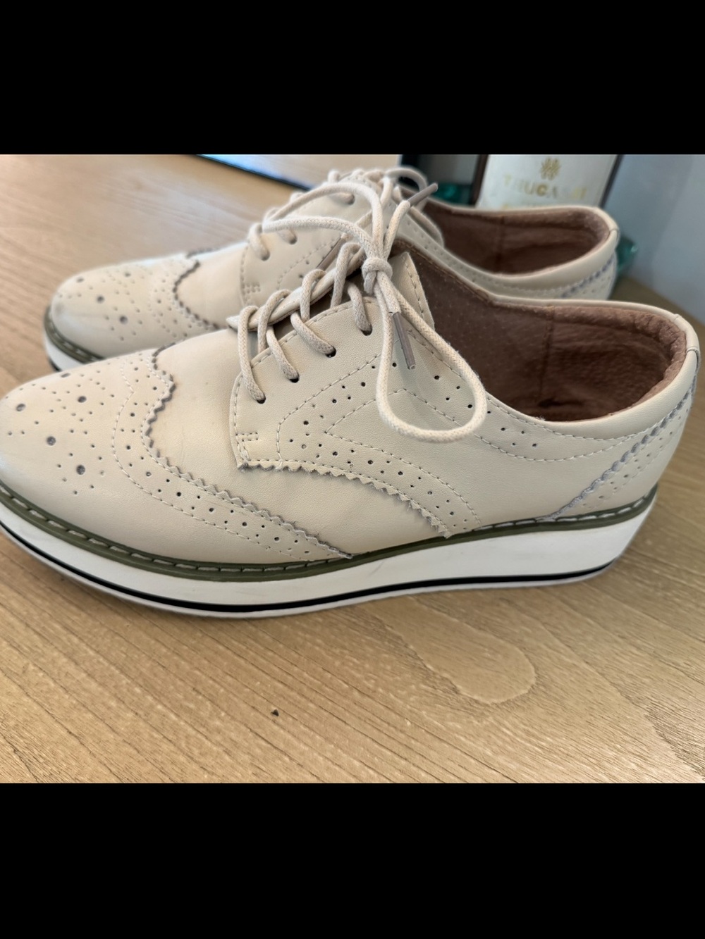 Dadawen  woman’s Comfort Lace-Up Brogue oxford Flats in Cream 40 9m